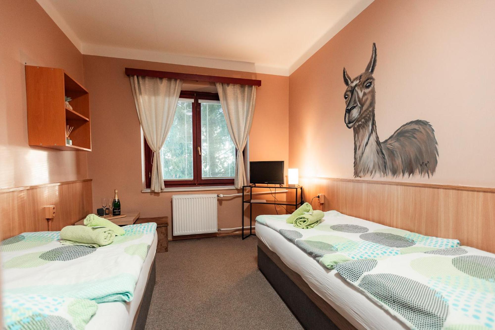 Hotel Rozkos Česká Skalice Eksteriør billede